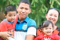 Chuyện tình đẹp hơn phim Hàn của tiền đạo Anh Đức