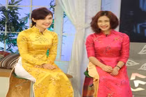 Chị gái Hòa Minzy bất ngờ khoe ảnh diện bikini 'thả dáng' gợi cảm