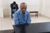 Xét xử kẻ từng 5 lần xộ khám chỉ vì con chim cảnh