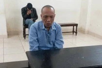 Xét xử kẻ từng 5 lần xộ khám chỉ vì con chim cảnh