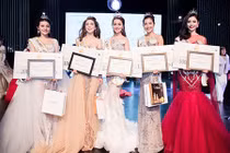 NTK Việt Hùng: "Quá nửa người đẹp showbiz là có mùi..."