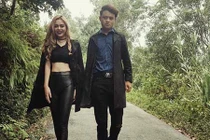 Hot girl "Quỳnh Búp Bê" bị gạ tình sau vai gái làng chơi trong phim