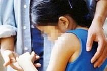 Đến chơi nhà, giở trò đồi bại với con gái 5 tuổi của bạn