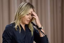 Kiều nữ Sharapova ra mắt tự truyện gây sốc