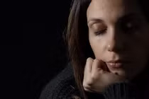 Suốt 20 năm chồng lấy tôi ra so sánh với vợ cũ