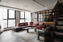 Chiêm ngưỡng căn hộ của cô gái mê Kaws & Bearbricks tại Hà Nội