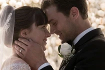 “50 sắc thái” phần 3 chưa ra rạp đã gây sốt với trailer kịch tính