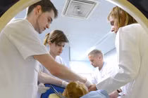 Top việc làm lương cao ngất ngưởng không yêu cầu bằng đại học