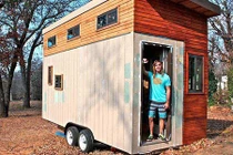 Chàng sinh viên tự xây nhà di động nhỏ xinh ai cũng muốn ở