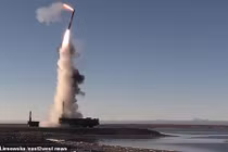 Video: Xem Nga lần đầu khai hỏa tên lửa chống hạm siêu thanh Onyx