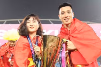 Huy Hùng - cầu thủ chăm khoe ảnh bạn gái nhất tuyển Việt Nam