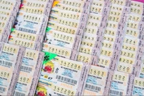 Đánh mất 7 tấm vé số trúng độc đắc: Viết thư tuyệt mệnh rồi tự sát