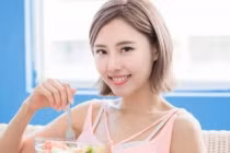 Sau khi ăn no bạn chớ nên làm việc này kẻo rước họa vào thân