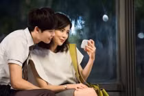 Bóc mẽ chị phó phòng gạ tình, nam thực tập sinh nhận "rổ gạch"