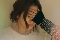 Cho con ăn nho nhà trồng, mẹ đau đớn nhìn 2 con tử vong cùng lúc