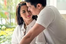 Cô vợ lắm chiêu dùng 3 trò chẳng giống ai để "dụ chồng"