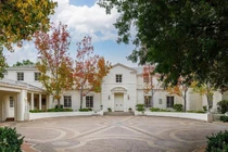 Chiêm ngưỡng biệt thự 75 triệu USD của tỷ phú Barron Hilton