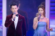 Lâm Tâm Như diện đầm lộng lẫy như công chúa