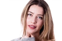 Cầu thủ 14 tuổi bị cấm thi đấu vì tụt quần trước nữ trọng tài