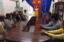 Phá sòng bạc "quý bà" trong biệt thự ở miền Tây