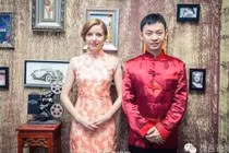 Đàn ông Trung Quốc đổ xô đi “càn quét” kiếm vợ "Tây"