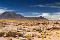 "Nghĩa địa thiên thạch" ở sa mạc chết chóc nhất thế giới