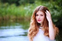 Phụ nữ muốn trẻ đẹp lâu, hãy sinh 2 con