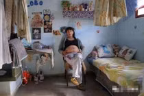 Hàng chục nữ tù nhân đồng loạt mang thai, tá hỏa kết quả xét nghiệm