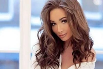 Người đẹp Nga chết lõa thể vì bị đánh ghen?