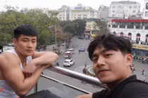 Suýt ngất màn dậy thì thành công của nam sinh Thể dục thể thao