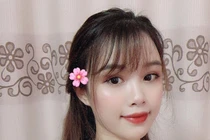 Bạn gái Văn Toàn được khuyên 'chia tay đi, yêu xa làm gì'