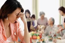 Cuộc điện thoại từ máy của mẹ chồng khiến tôi muốn viết đơn ly dị