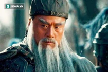 Sau cơn mưa, mặt đất lộ ra một ngôi mộ khiến các chuyên gia sững sờ