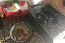 Nàng dâu nghỉ lễ về quê chồng bị hành xác vì gian bếp của mẹ chồng