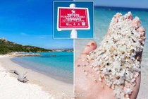 Một nhúm cát ở nơi đây cũng có giá hàng chục triệu đồng