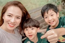 Đan Lê bị nhận xét "giàu mà ki" khi càm ràm chuyện học phí của con