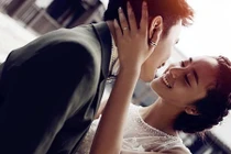 Có nên yêu tiếp chàng trai 3 lần vào nhà nghỉ “không làm gì“?