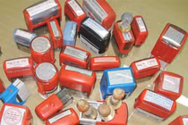 Chết lặng với chiêu đẩy bố mẹ ra đường của cậu quý tử