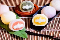 Video: Xem người Nhật kỳ công làm bánh mochi 