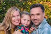 Video: Bé gái 6 tuần tuổi sống sót sau khi tim ngừng đập 77 phút