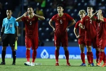 Fan Hàn Quốc nhiệt tình an ủi đội tuyển Việt Nam sau trận thua