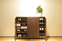 Bỗng dưng tiêu tốn tiền bạc chỉ bởi nhầm chỗ đặt tủ giày