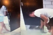 Video: Xem clip nóng mỗi ngày để tiêu hủy video quay lén phụ nữ