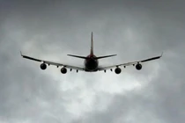 Video: Thảm họa hàng không: Máy bay nghi bị khủng bố đâm nổ chung cư