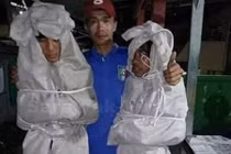 Giả ma dọa dân làng, hai thanh niên nhận kết đắng