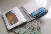 Để ví thế này, tiền tài vô biên, không bao giờ hết