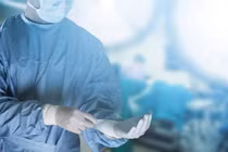 Lo lắng con "ăn cơm trước kẻng", cha mẹ Hàn làm điều không tưởng