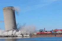 Video: Phá đổ tòa tháp cao 53m ở Đan Mạch và cái kết không ai ngờ