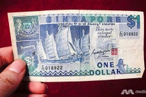 Nhận hối lộ vặt gần 1 USD, 2 người TQ đối mặt án phạt tiền tỷ