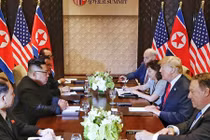 Bí ẩn người phụ nữ duy nhất trong "câu chuyện mật" Trump - Kim